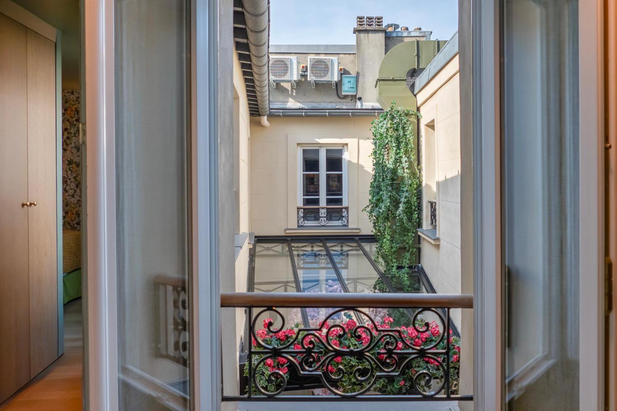 Maison La Boheme Montmartre - Studios & Apartments Paris Eksteriør bilde